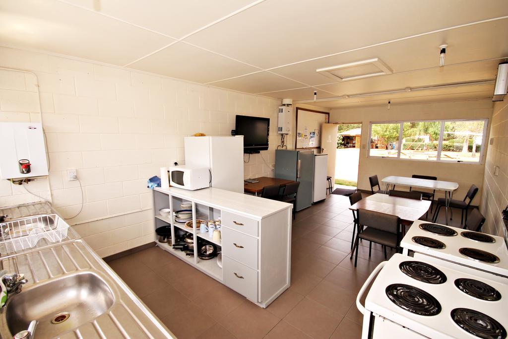Ranfurly Holiday Park & Motels Bagian luar foto